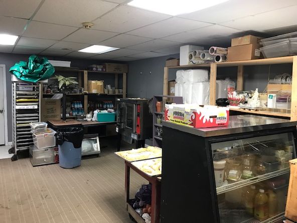 20285 Metcalf Ave, Bucyrus, KS 66013